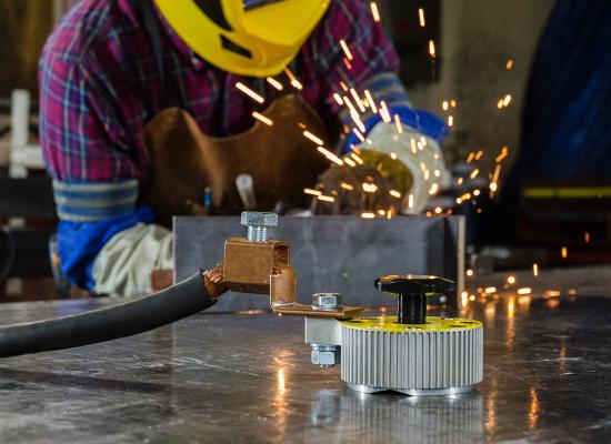 MAGSWITCH Stelklemme 600 Amp med 89 kg (Max.) magnetisk holdekraft (Sku 8100747)